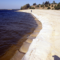 SoilTain Bags pour la stabilisation des berges sur les plages de sable