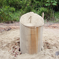 Une colonne Ringtrac® remplie qui sort du sol